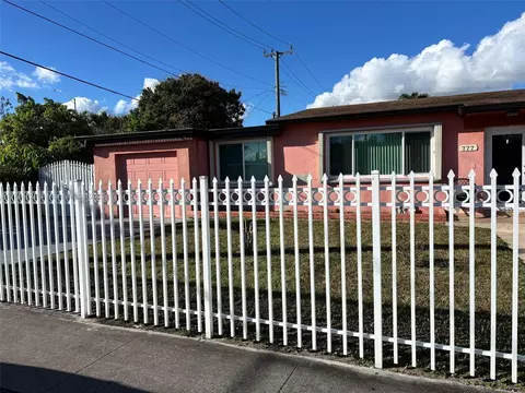 Undisclosed, Hialeah, FL 33012 photo 3