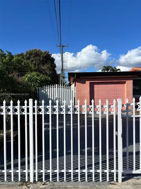 Undisclosed, Hialeah, FL 33012 photo 2