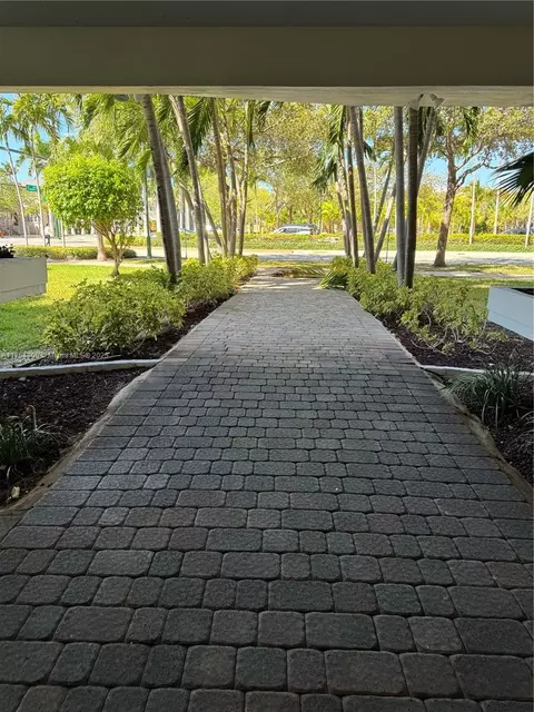 Other - 555 Crandon Blvd #32, Key Biscayne, FL 33149 photo 12 of 13