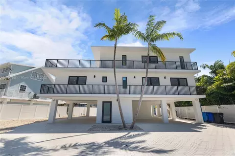 110 Harbor Dr, Tavernier, FL 33070