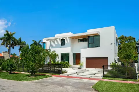 4425 Adams Ave, Miami Beach, FL 33140