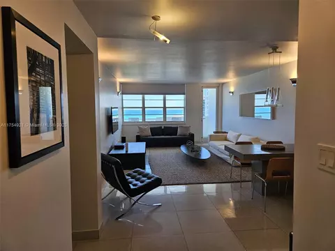 100 Lincoln Rd #1242, Miami Beach, FL 33139