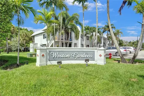 16561 Blatt Blvd #204, Weston, FL 33326