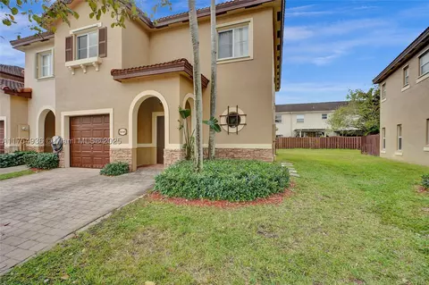 8896 SW 223rd Ter, Cutler Bay, FL 33190