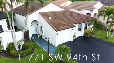 11771 SW 94th St, Miami, FL 33186