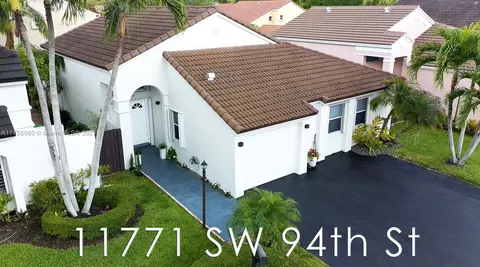 11771 SW 94th St, Miami, FL 33186