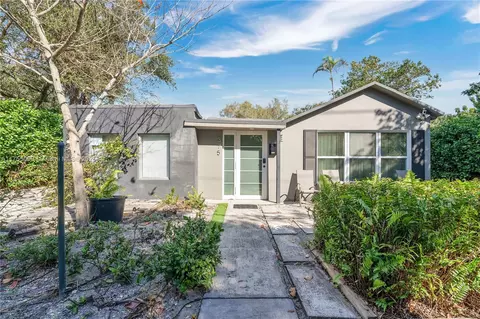 375 NW 91st St, El Portal, FL 33150