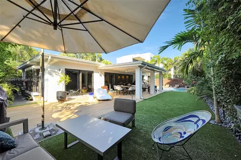 92 W Mashta Dr, Key Biscayne, FL 33149 photo 39