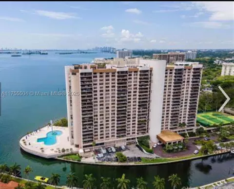 1800 NE 114th St #1108, Miami, FL 33181