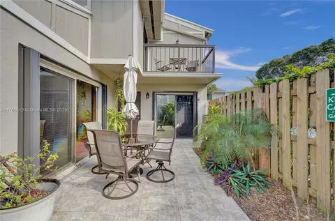 13273 NW 5th St, Plantation, FL 33325