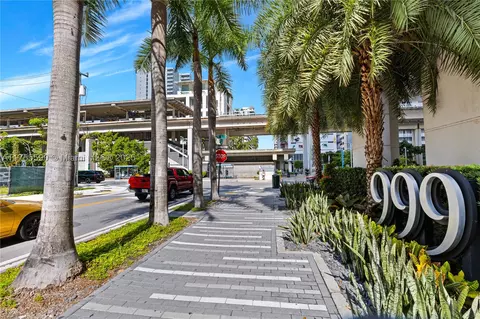 999 SW 1st Ave #2716, Miami, FL 33130