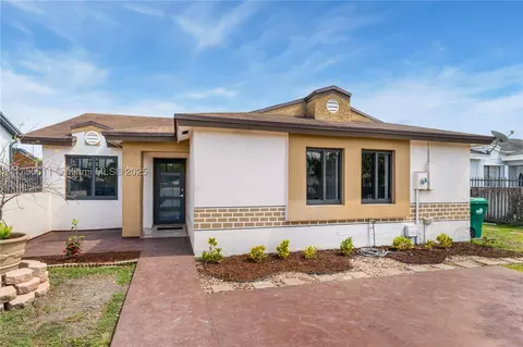 16819 SW 115th Ave, Miami, FL 33157