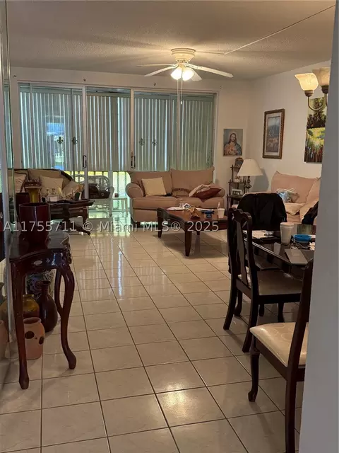 18555 NE 14th Ave #502-B, Miami, FL 33179