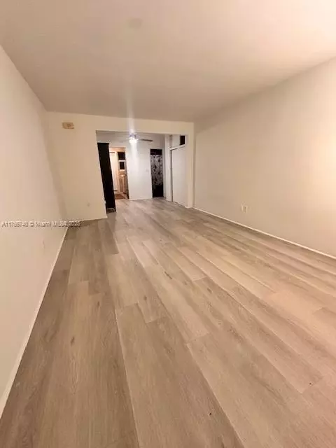 1228 Pennsylvania Ave #14, Miami Beach, FL 33139