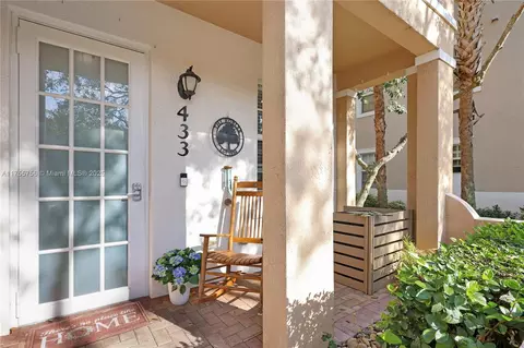 433 SW 147th Ave #102, Pembroke Pines, FL 33027