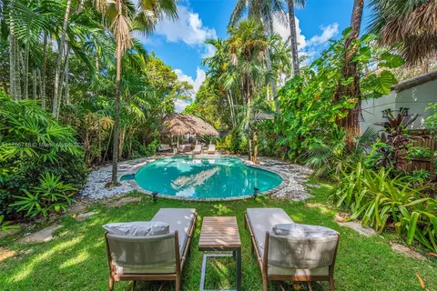 1214 Tyler St, Hollywood, FL 33019