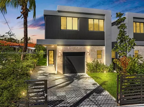 2772 SW 32 Ct, Miami, FL 33133