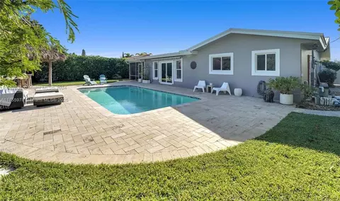 640 NW 12th Ave, Boca Raton, FL 33486
