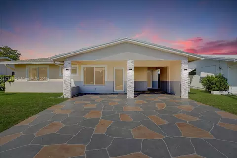 2927 NW 46th St, Tamarac, FL 33309