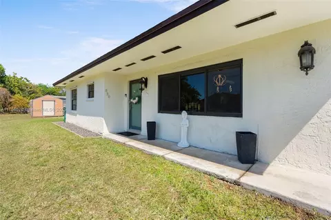 530 SW Second St, Homestead, FL 33034