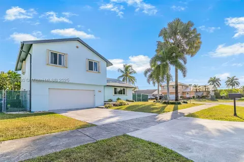 16620 SW 297th Ter, Homestead, FL 33033