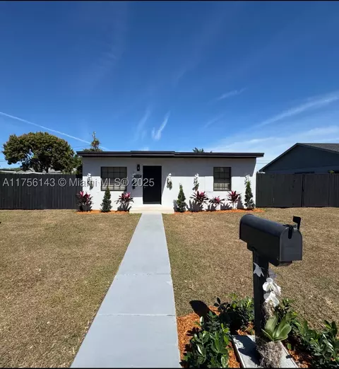 10245 SW 170th Ter, Miami, FL 33157