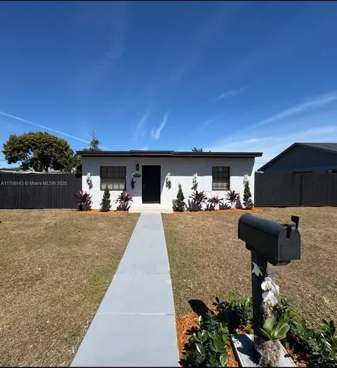 10245 SW 170th Ter, Miami, FL 33157