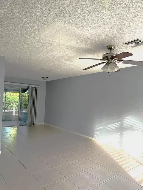 1109 SW 44th Way #1109, Deerfield Beach, FL 33442