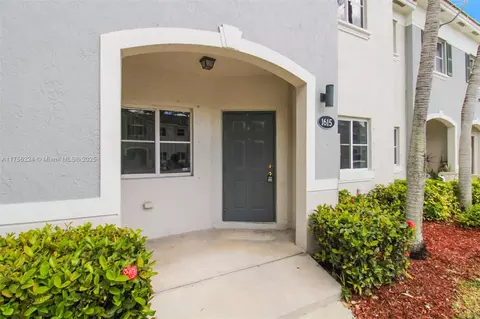 1615 SE 30th St #1615, Homestead, FL 33035