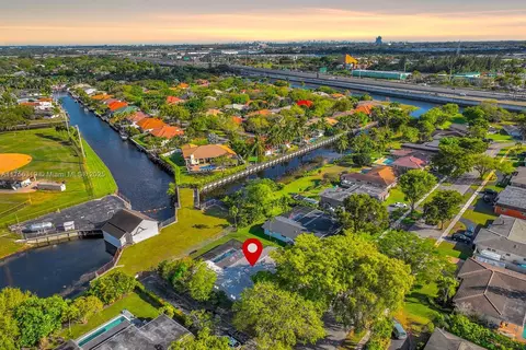 6528 SW 20th Ct, Plantation, FL 33317
