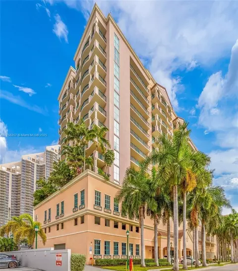 17555 Atlantic Blvd #606, Sunny Isles Beach, FL 33160