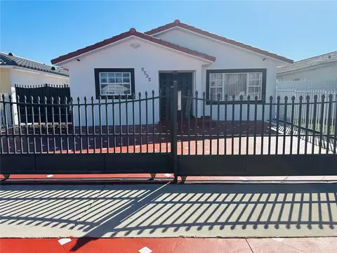 7475 W 29th Ln, Hialeah, FL 33018