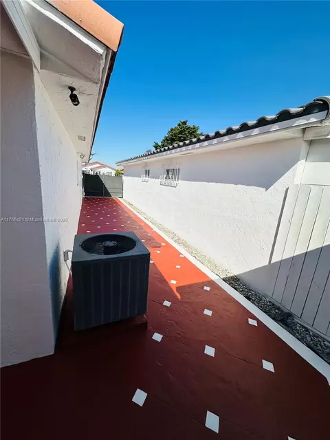 Exterior - 7475 W 29th Ln, Hialeah, FL 33018 photo 3 of 3