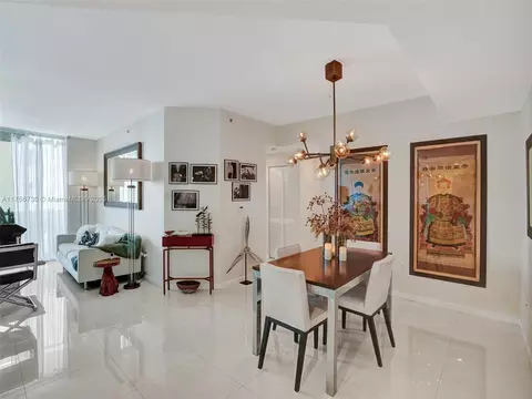 7900 Harbor Island Dr #510, North Bay Village, FL 33141