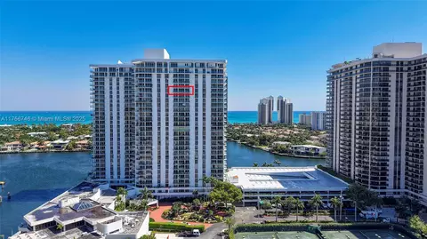 19707 Turnberry Way #25C, Aventura, FL 33180