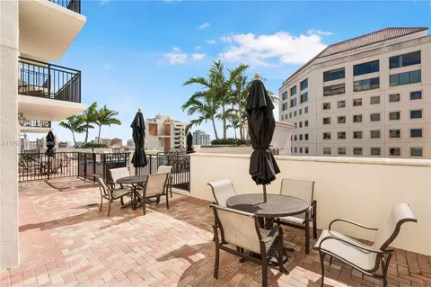 888 S Douglas Rd #404, Coral Gables, FL 33134