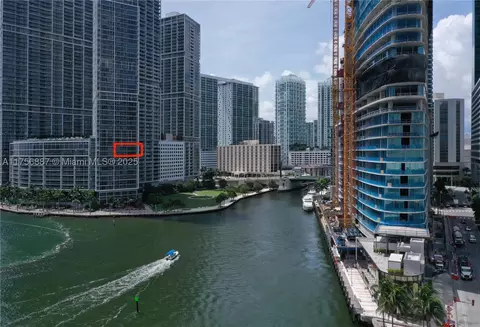 465 Brickell Ave #1002, Miami, FL 33131