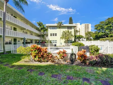 1900 NE 8th Ct #306, Fort Lauderdale, FL 33304