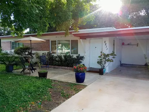 5211 SW 28, Fort Lauderdale, FL 33312