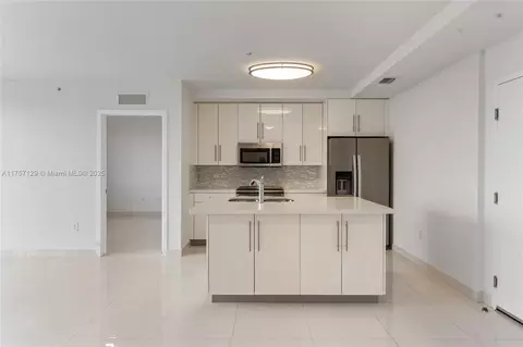 2651 NE 212th Ter #403, Miami, FL 33180