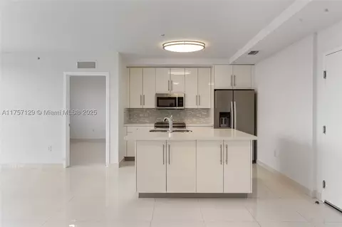 2651 NE 212th Ter #403, Miami, FL 33180