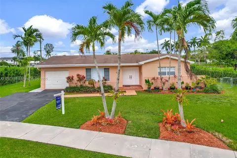 8790 SW 84th St, Miami, FL 33173
