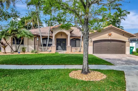 18166 SW 150th Ct, Miami, FL 33187