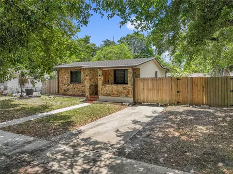 6444 Mcclellan St, Hollywood, FL 33024