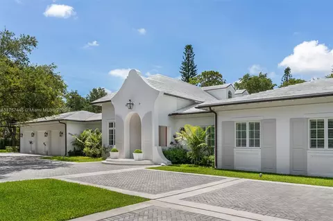 6700 SW 102nd Ter, Pinecrest, FL 33156