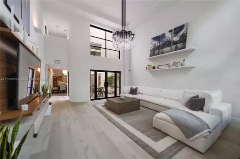 920 NE 16th Ter #3, Fort Lauderdale, FL 33304