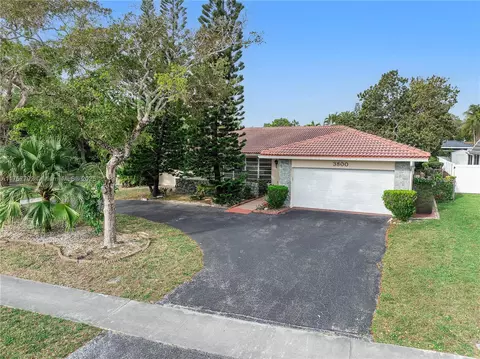 3800 N 36th Ave, Hollywood, FL 33021