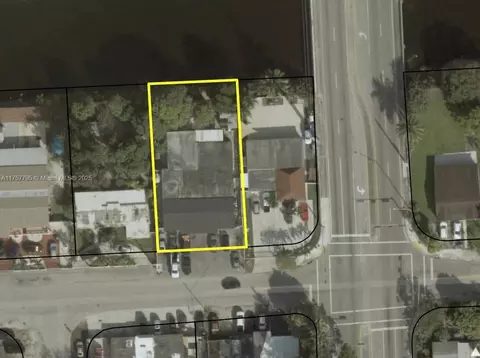 3211 NW 106th St, Miami, FL 33147