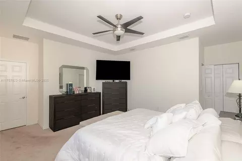 Bedroom - 11064 W 35th Ln, Hialeah, FL 33018 photo 2 of 9
