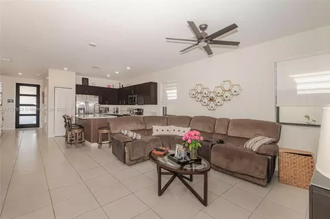 Other - 11064 W 35th Ln, Hialeah, FL 33018 photo 6 of 10